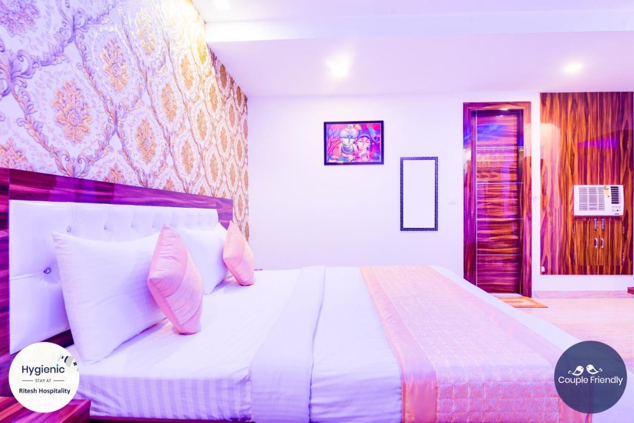 Hotel Fabulous - Delhi International Airport ニューデリー エクステリア 写真